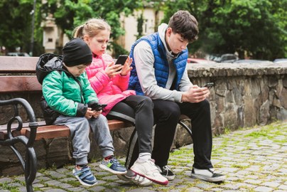 Digital Talk: Snapchat, TikTok & Computerspiele – Chancen & Gefahren neuer Medien